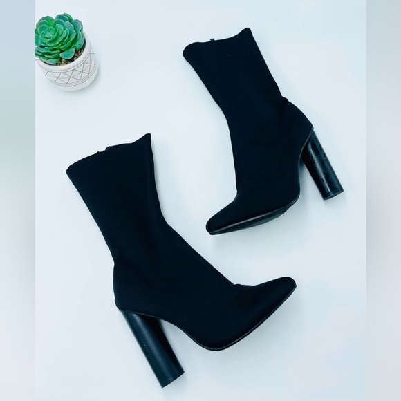 Bella Maria Black Sora Faux Suede Sock Boot Heels - Picture 2 of 10